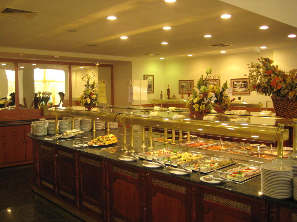 Ensana Sovata Hotel ภายนอก รูปภาพ